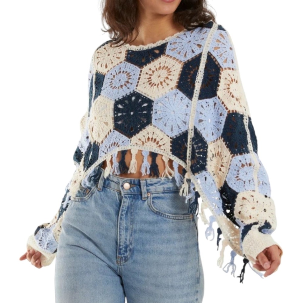 House Of Harlow 1960 Blue and Cream Crochet Fringe Sweater Shrug Coverup One Siz